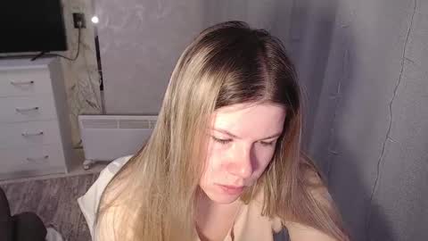 Melissa  Ray online show from January 28, 2:32 am
