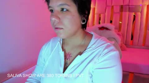 Lissa  online show from November 10, 11:31 am