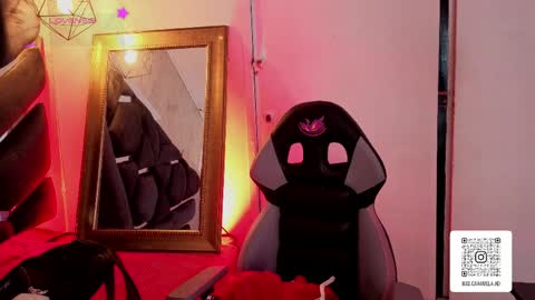 Snapshot of melissa_adamsxxx chatting on April 8, 6:52 pm Lissa online show from April 8, 6:52 pm