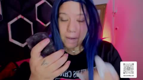 Snapshot of melissa_adamsxxx chatting on April 10, 7:07 pm Lissa online show from April 10, 7:07 pm