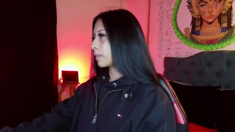 michell online show from December 21, 8:05 pm