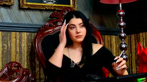 Melissa online show from December 17, 11:28 am