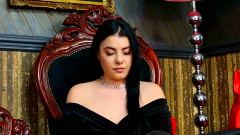 Melissa online show from January 3, 2:40 pm