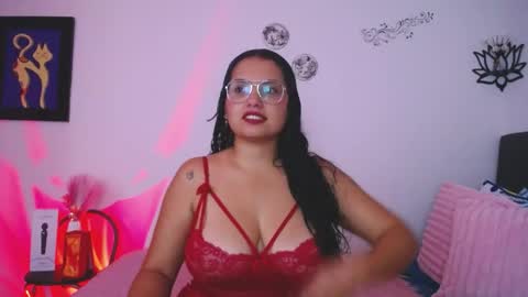 Melissa online show from June 5, 11:16 am