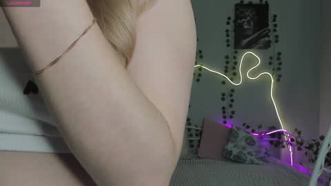 Melissa HOT CONTENT HERE  online show from December 26, 7:24 am
