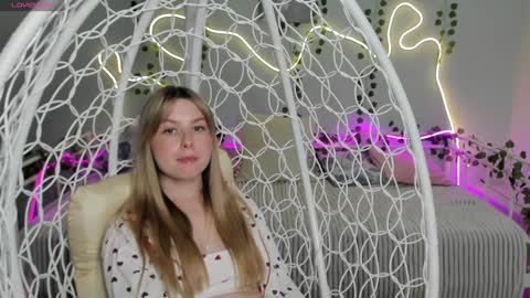 Melissa HOT CONTENT HERE  online show from February 5, 5:41 am