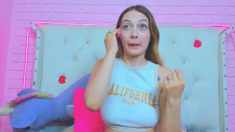 Snapshot of melissa_walker_ chatting on November 12, 11:43 am Meli online show from November 12, 11:43 am