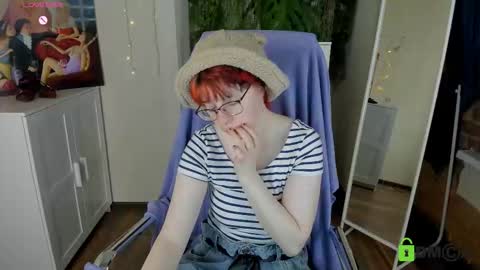 Snapshot of melissa_wells chatting on November 12, 4:07 pm Melissa online show from November 12, 4:07 pm