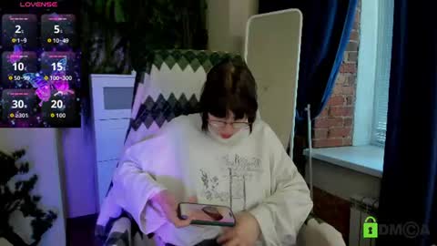 Melissa online show from July 18, 5:17 pm