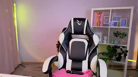 Melissa online show from March 22, 11:24 am