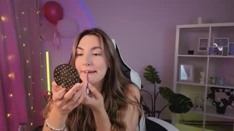 Melissa online show from August 4, 3:43 am