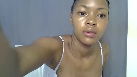 melissah_hot online show from April 7, 9:10 am