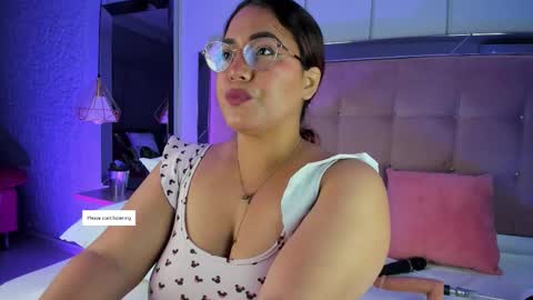 Snapshot of melissakarterrs chatting on December 3, 12:03 pm M E L I S S A online show from December 3, 12:03 pm