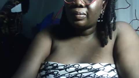 Snapshot of melissaperks chatting on May 14, 6:58 pm Melissa online show from May 14, 6:58 pm