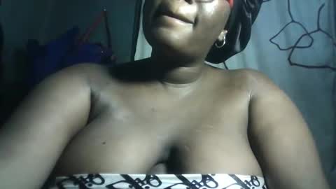 Snapshot of melissaperks chatting on May 25, 7:09 pm Melissa online show from May 25, 7:09 pm