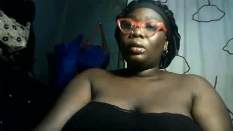 Snapshot of melissaperks chatting on June 3, 6:46 pm Melissa online show from June 3, 6:46 pm