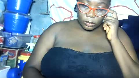 Melissa  online show from June 27, 6:13 pm