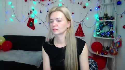 Snapshot of melissatylerbb chatting on January 8, 9:33 am Melissa online show from January 8, 9:33 am