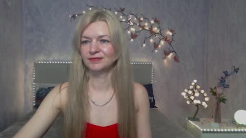 Snapshot of melissatylerbb chatting on March 15, 6:41 am Melissa online show from March 15, 6:41 am