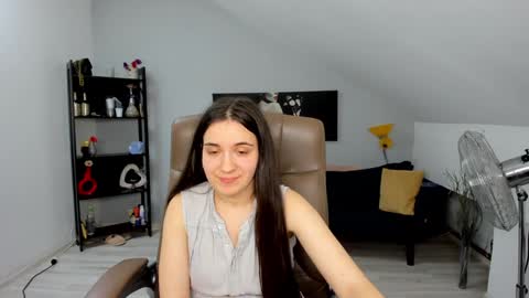 melissawiliam online show from December 17, 6:09 pm