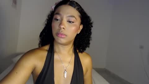 mell_rossi online show from November 7, 8:14 am