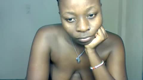 Snapshot of mellanin_pretty_ chatting on September 21, 7:26 pm . online show from September 21, 7:26 pm