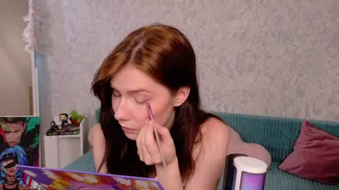 mellhyees online show from July 16, 3:34 am