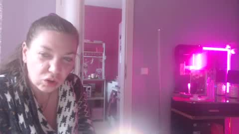 Melli online show from February 1, 11:53 am