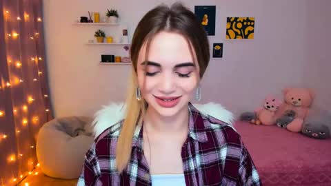 Tessa online show from January 11, 8:32 pm