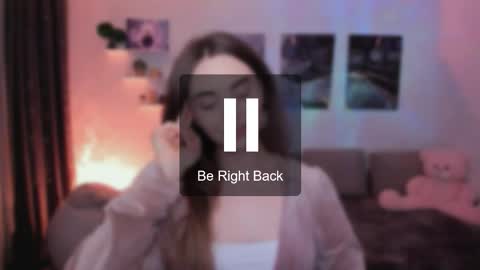 Snapshot of mellifluoustess chatting on November 28, 11:40 pm Tessa online show from November 28, 11:40 pm