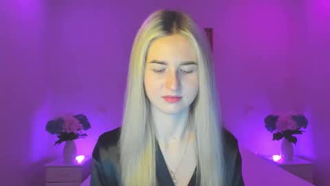 Mellina online show from February 20, 10:26 pm