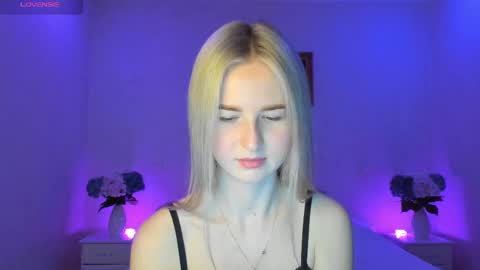 Mellina online show from March 7, 8:00 pm