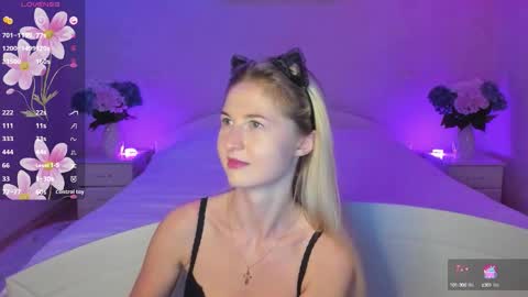 Mellina online show from September 16, 6:31 pm