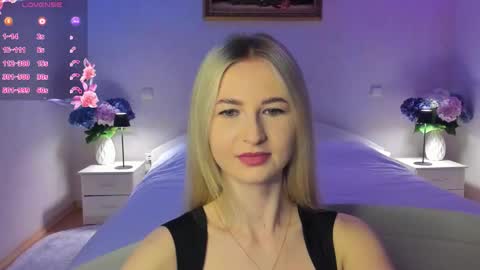 Mellina online show from March 25, 9:43 pm