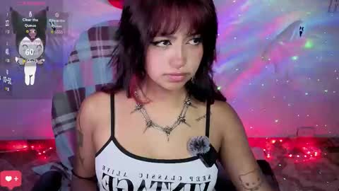 Snapshot of mellody_gho chatting on October 21, 4:19 pm mellody online show from October 21, 4:19 pm