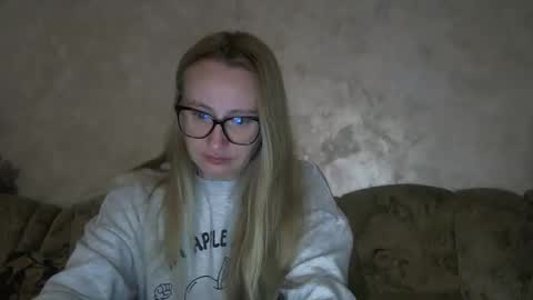 Melly online show from October 8, 7:06 am