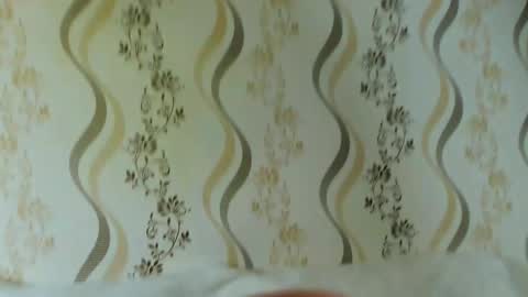 MelMooon online show from February 7, 8:12 pm