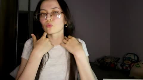 Nika online show from May 19, 4:24 pm