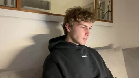 Melodicass online show from February 3, 2:53 am