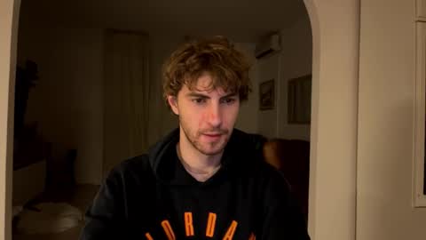 Snapshot of melodicass chatting on February 16, 12:07 am Melodicass online show from February 16, 12:07 am