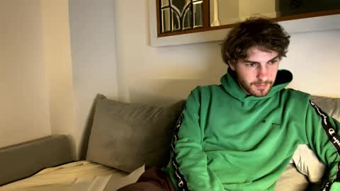 Snapshot of melodicass chatting on February 23, 11:57 pm Melodicass online show from February 23, 11:57 pm