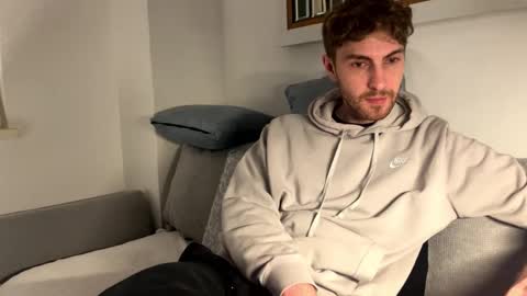 Snapshot of melodicass chatting on March 23, 1:09 am Melodicass online show from March 23, 1:09 am