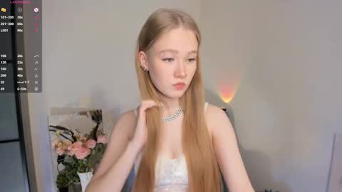 Snapshot of melodievejar chatting on February 16, 4:08 am melodievejar online show from February 16, 4:08 am