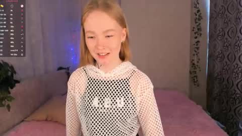 Snapshot of melodievejar chatting on March 9, 4:27 am melodievejar online show from March 9, 4:27 am