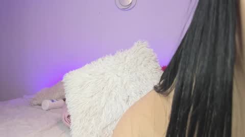    online show from January 9, 10:09 am