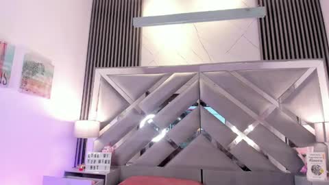 Snapshot of melody___sweet chatting on March 23, 7:56 am mel online show from March 23, 7:56 am