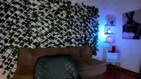 melody_cute10 online show from June 19, 2:32 pm