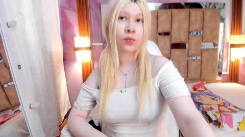 melody_lollii online show from November 12, 6:19 pm