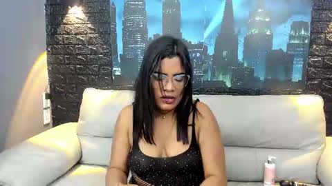 Snapshot of melody_spark chatting on July 23, 11:30 am melody_spark online show from July 23, 11:30 am