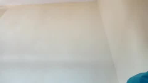 Snapshot of meltingdab chatting on May 3, 3:29 pm meltingdab online show from May 3, 3:29 pm